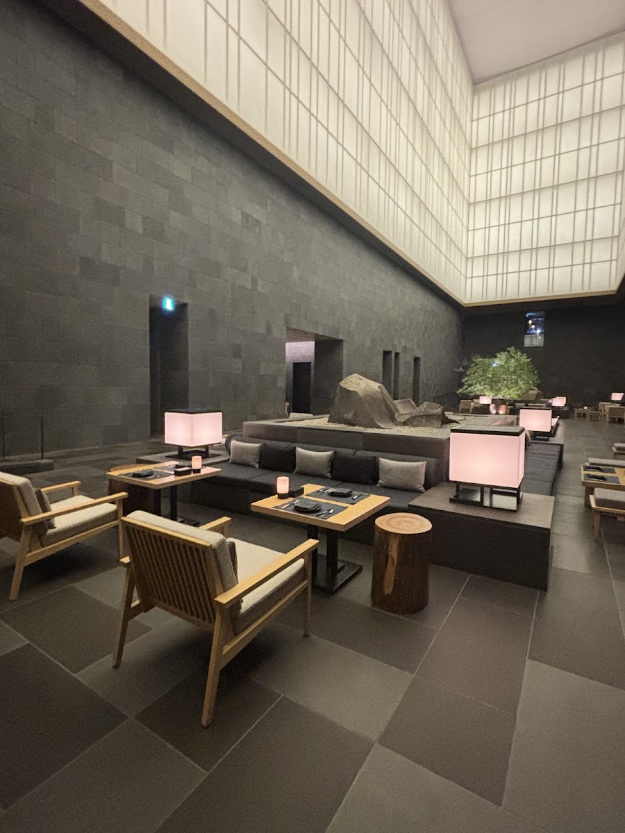 The Bar at Aman Tokyo, Tokyo