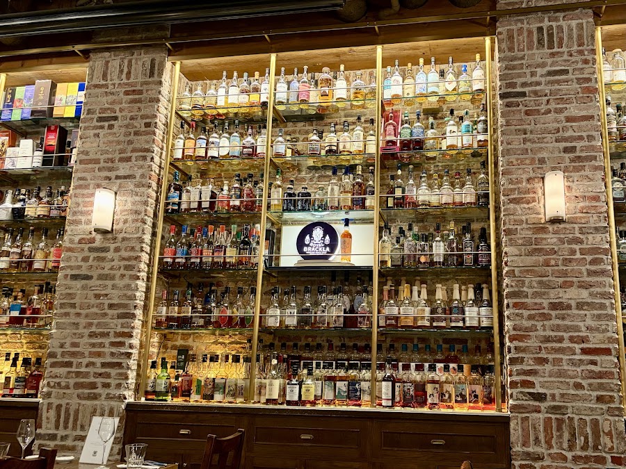 Tokyo Whisky Library, Tokyo