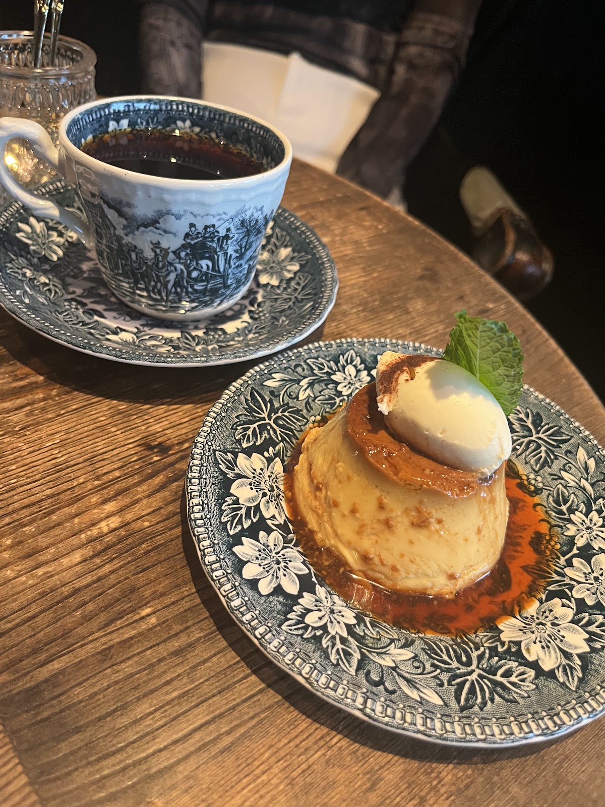 Tram Bar, Tokyo
