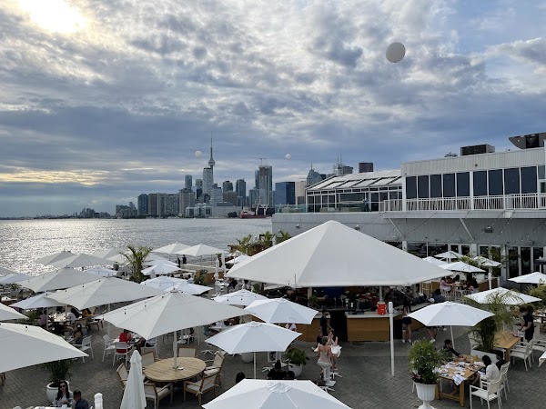 Sky Yard at The Drake