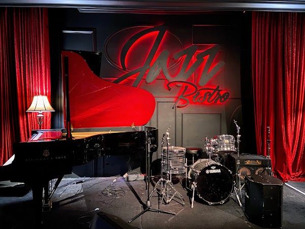 The Rex Hotel Jazz & Blues Bar Toronto