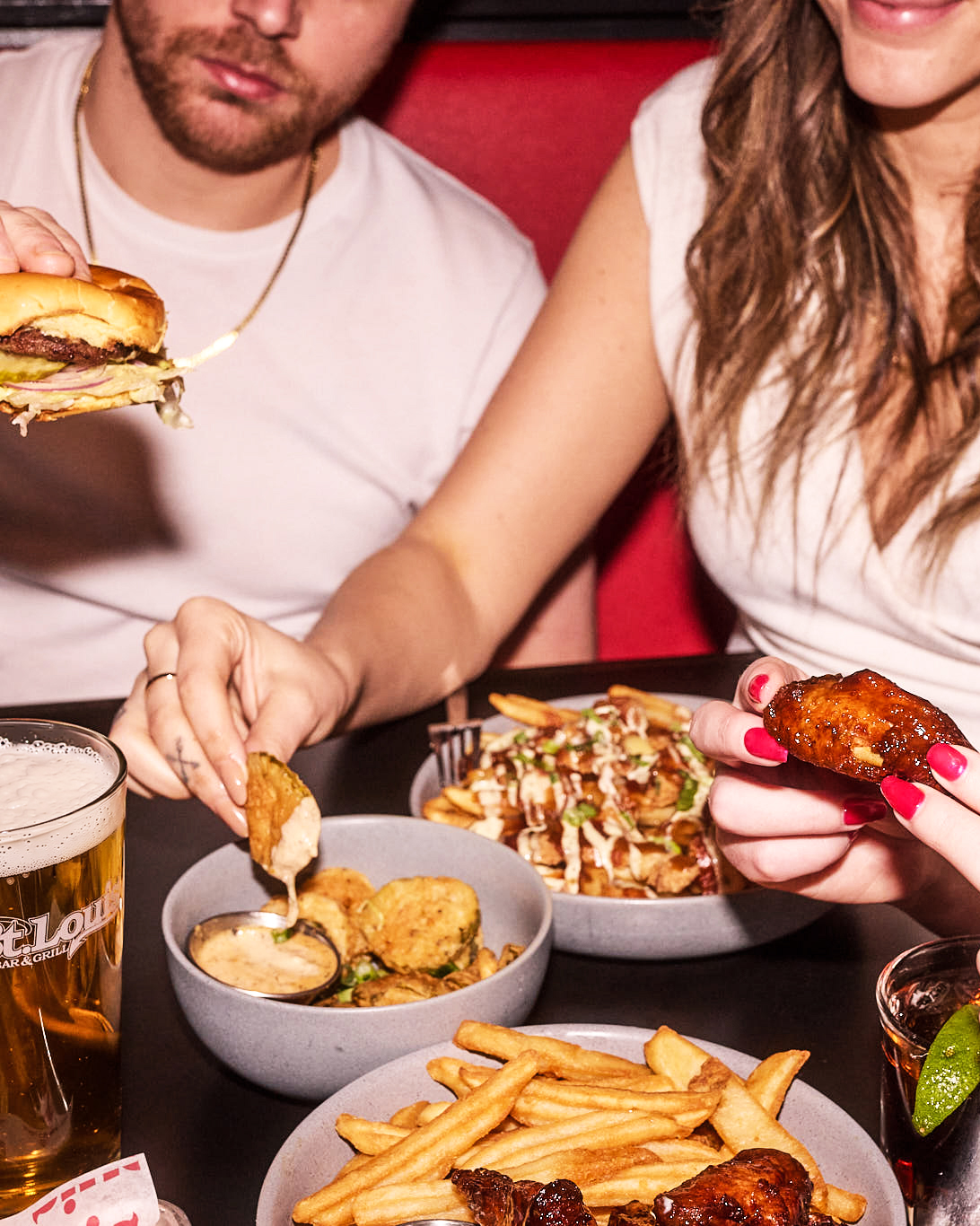Real Sports Bar