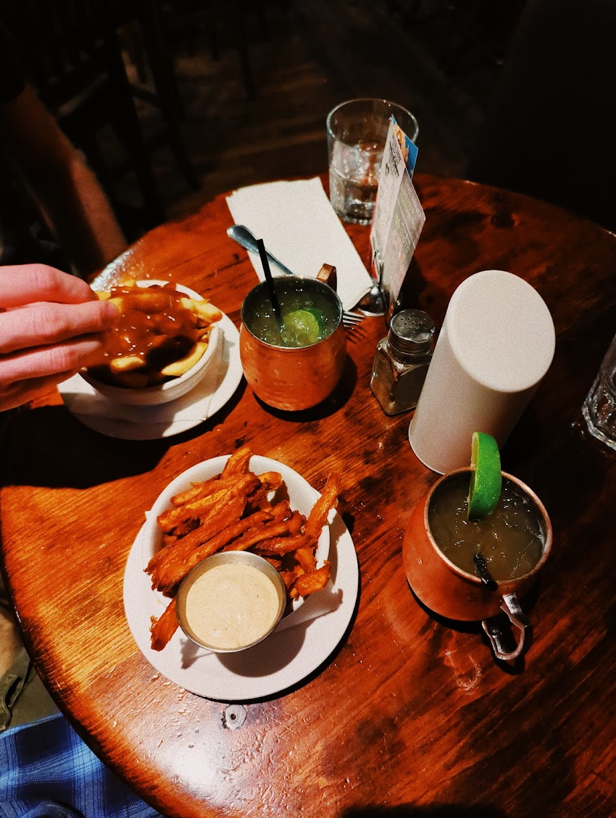 Stout Irish Pub, Toronto