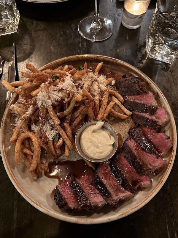 Bar Pompette Toronto
