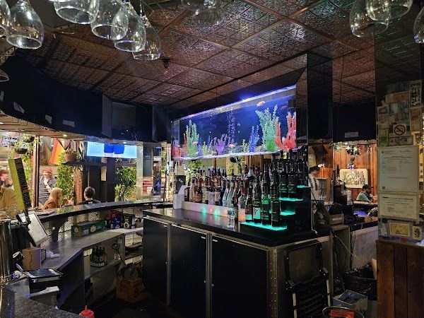 The Cloakroom Tasting Room Toronto