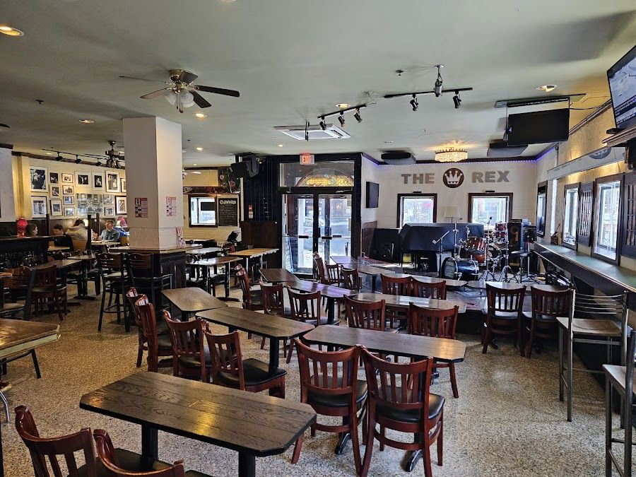 The Rex Hotel Jazz & Blues Bar Toronto interior