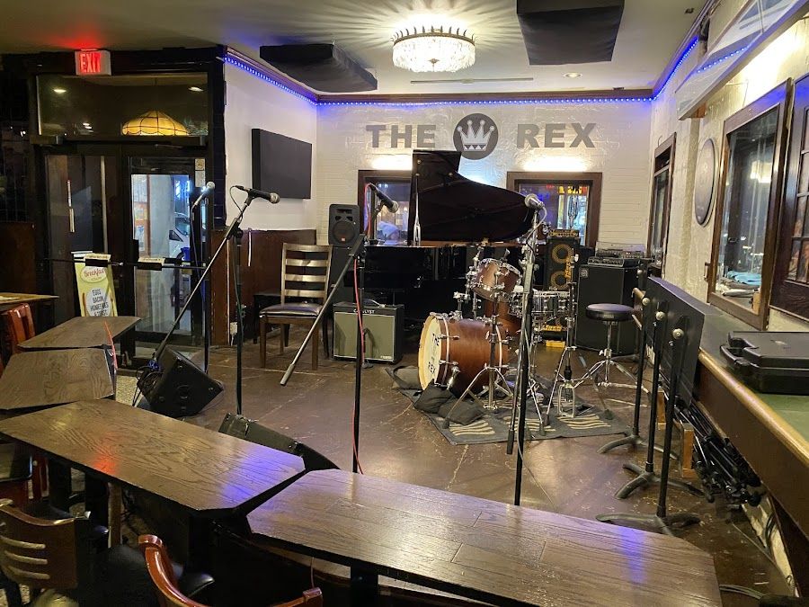The Rex Hotel Jazz & Blues Bar Queen West atmosphere