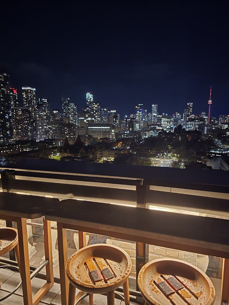 Writers Room Bar Yorkville Toronto