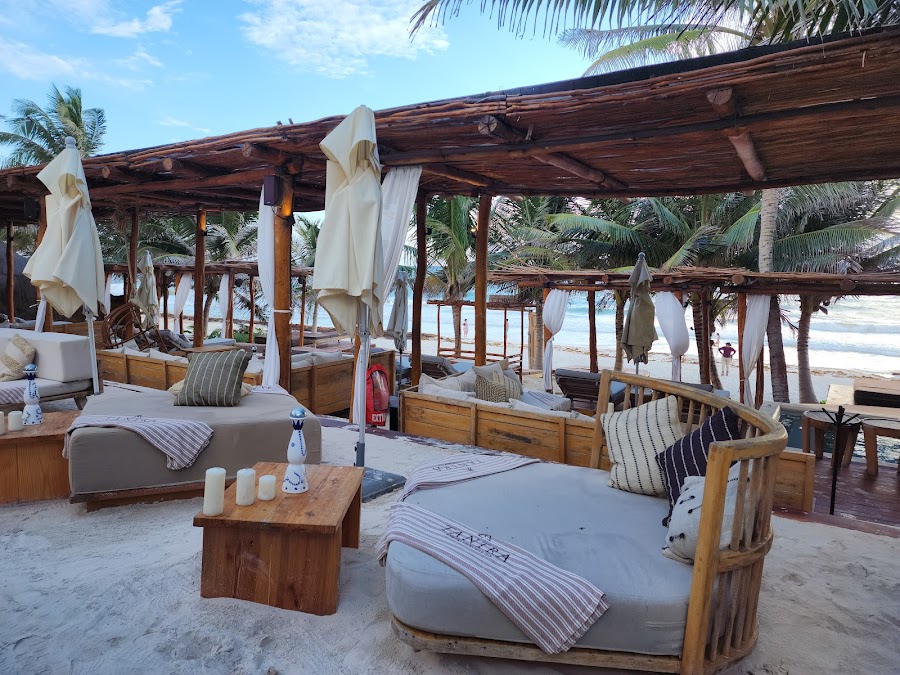 Mur Mur, Tulum
