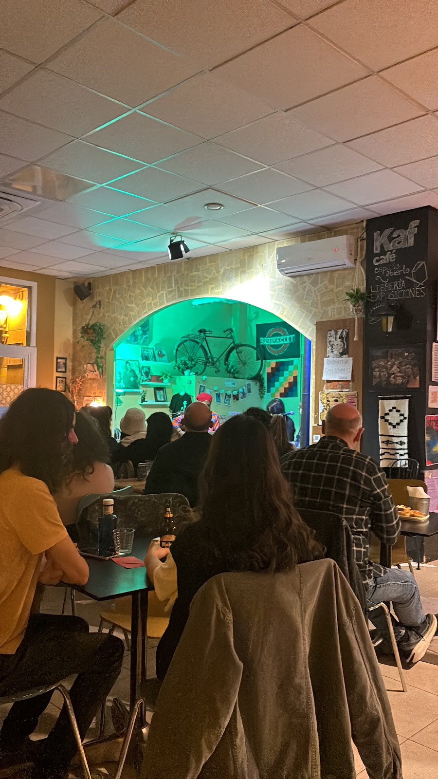 Kaf Cafe style: candle lit bar room