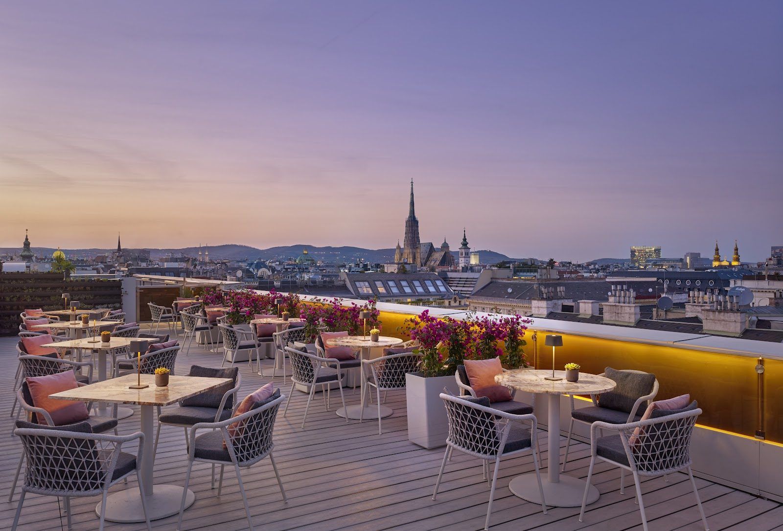 Atmosphere Rooftop Bar Vienna bar interior