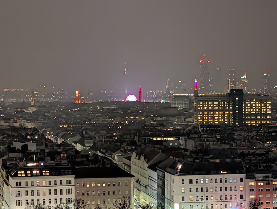 Aurora Rooftop Bar, Vienna