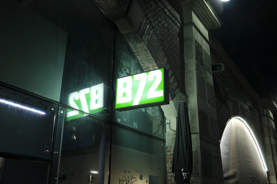 B72 bar detail, Vienna