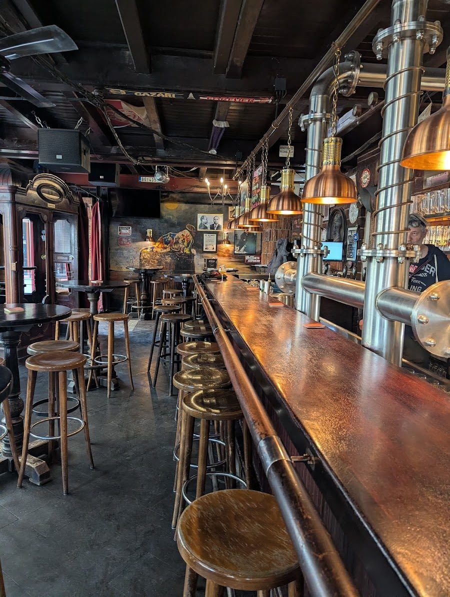 1516 Brewing Company Vienna interior