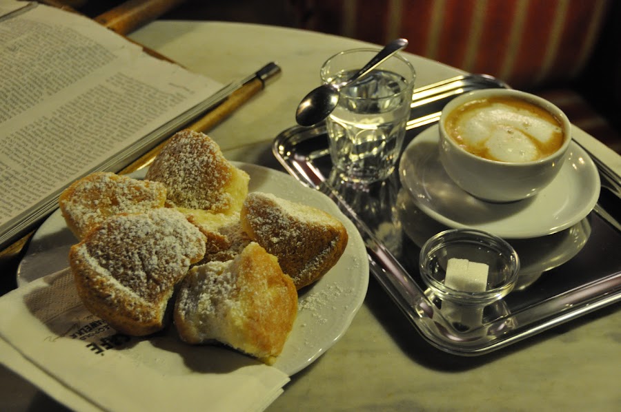 Café Hawelka, Vienna