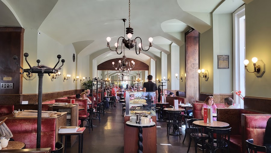 Café Eiles Vienna interior detail