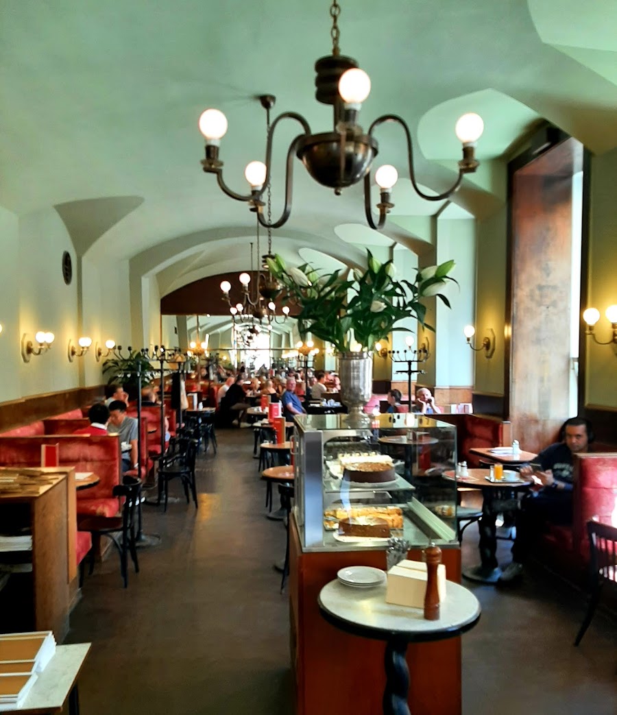 Café Eiles, Vienna