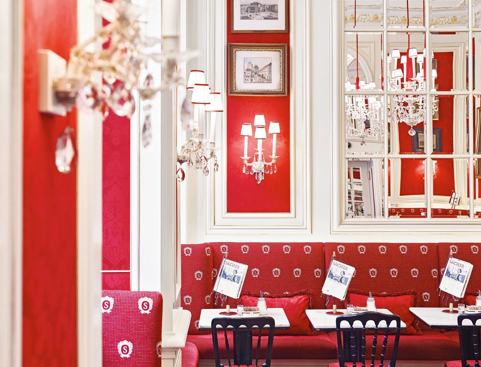 Cafe Sacher Vienna bar interior