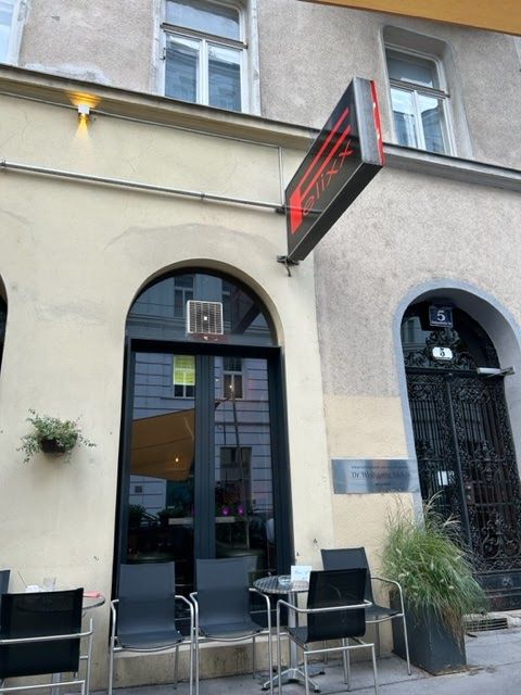 Felixx, Vienna