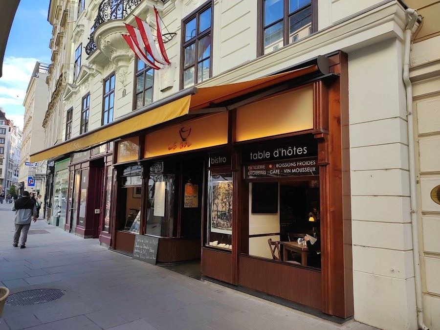 Le Bol Vienna bar service