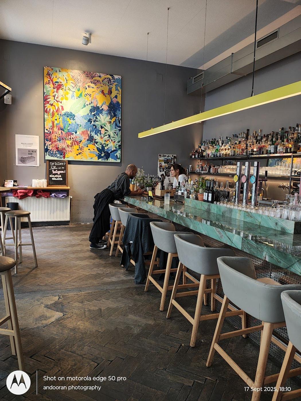 Miranda Bar, Vienna
