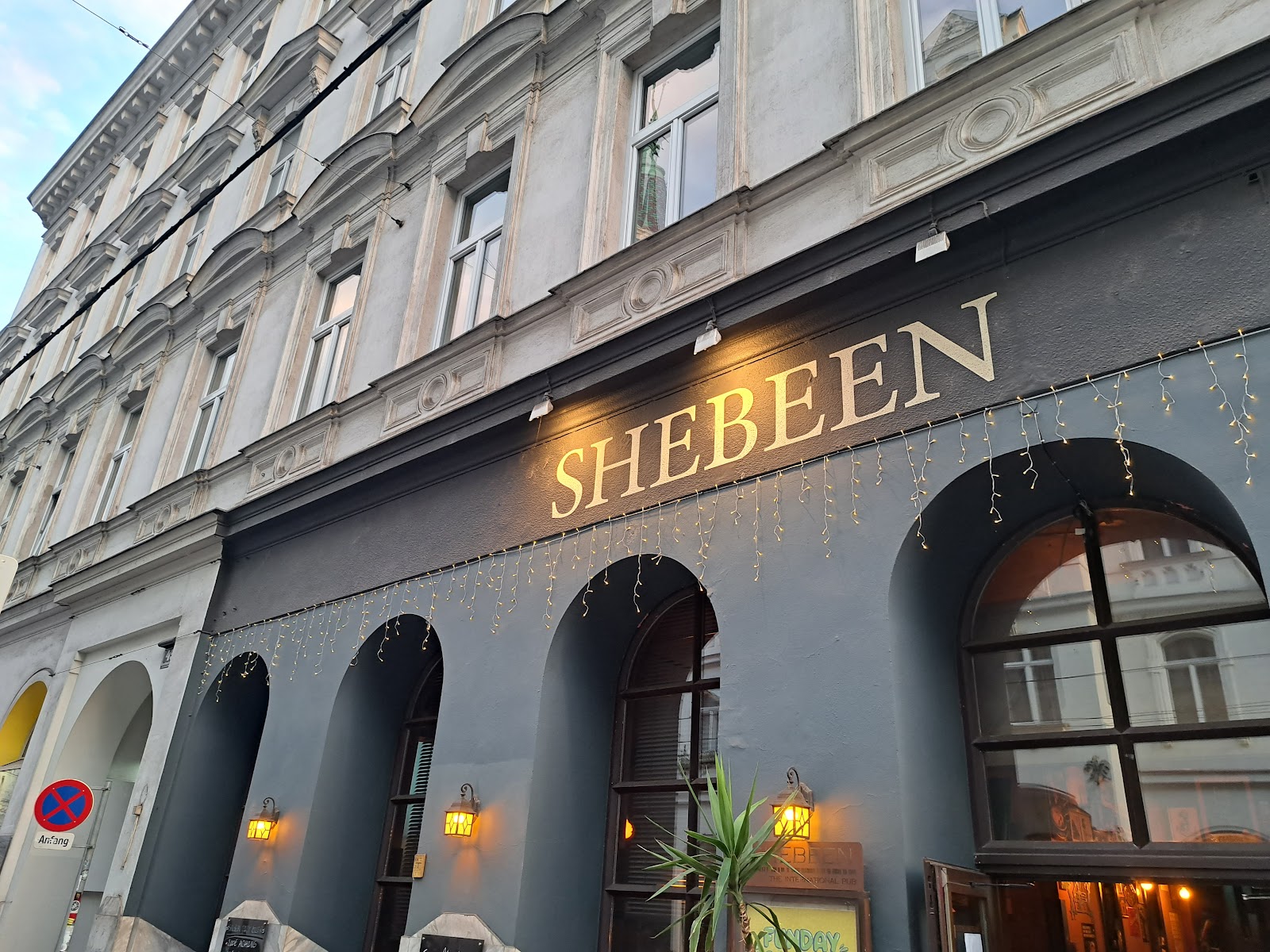 Shebeen Irish Pub
