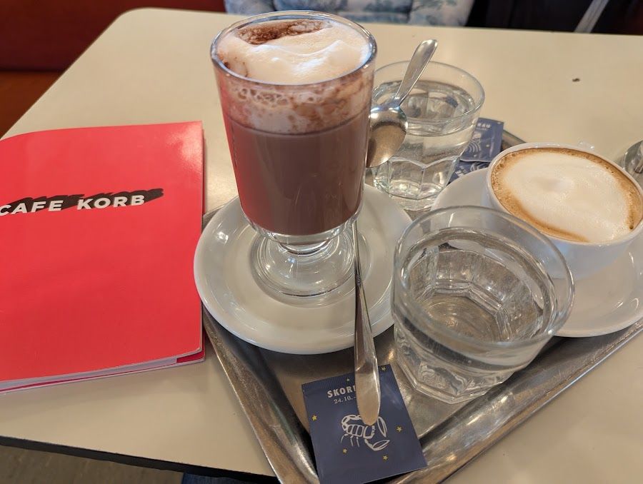 Cafe Korb bar service