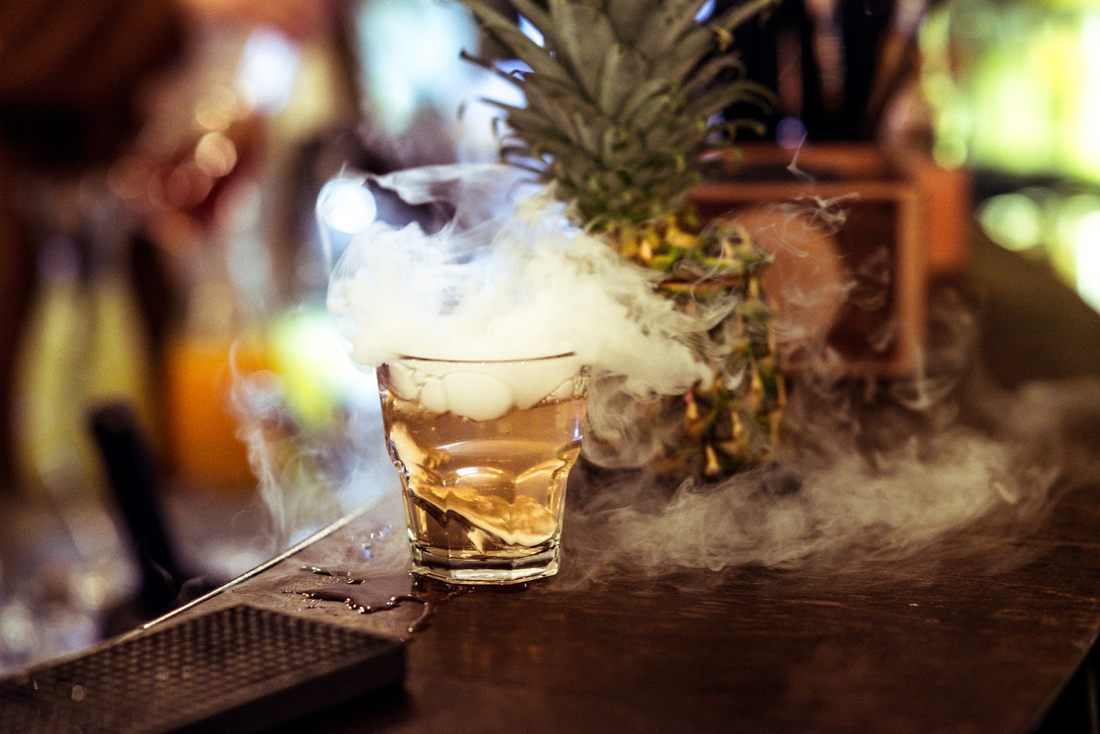 6 Cocktails, Warsaw