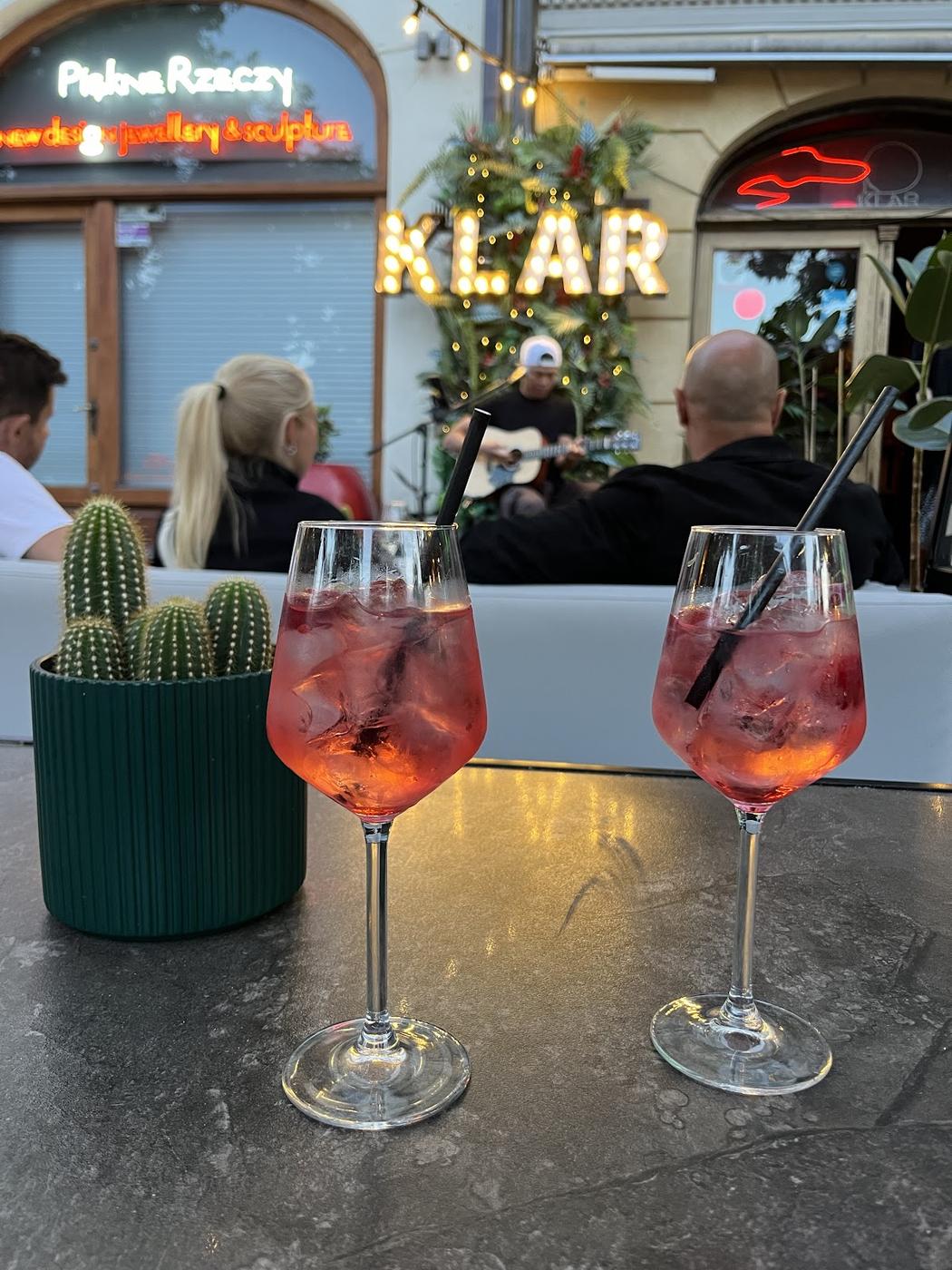 Klar, Warsaw