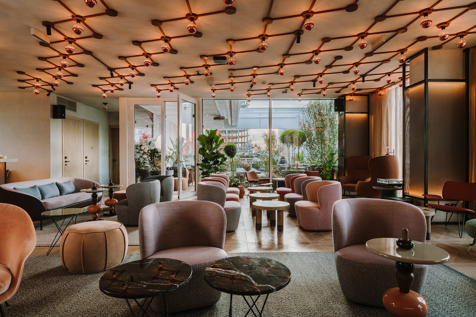 Loreta Bar, Warsaw
