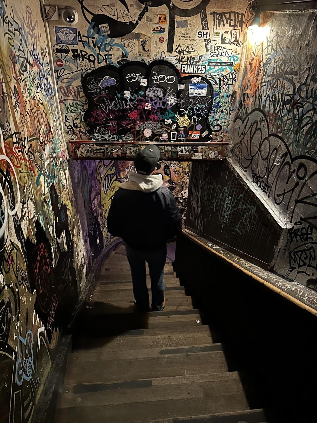 Plan B, Warsaw