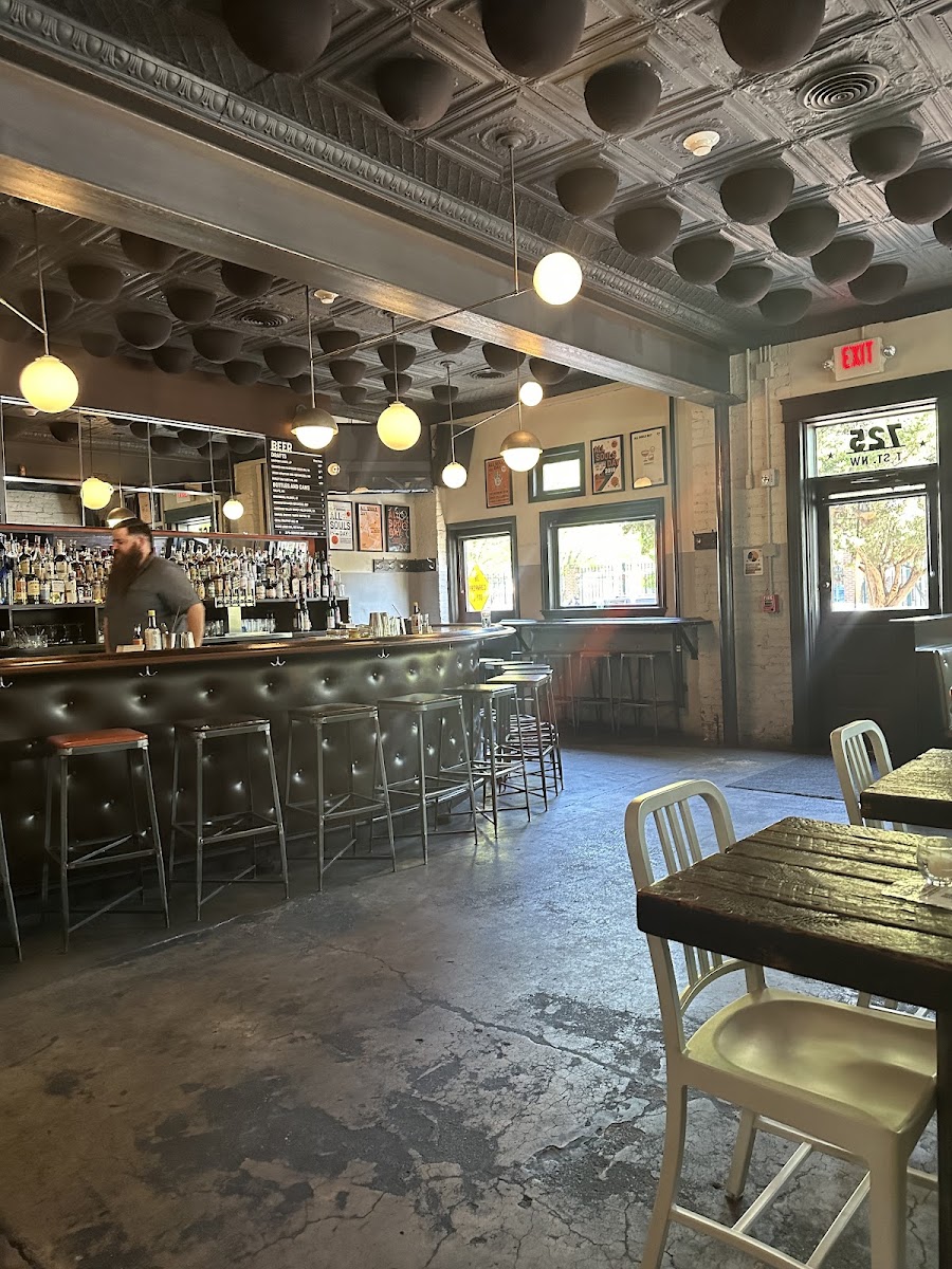 All Souls Bar, Washington Dc