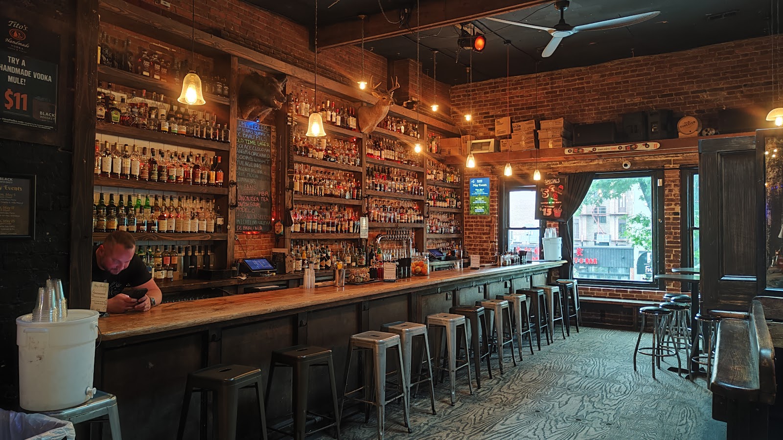 Black Whiskey, Washington Dc
