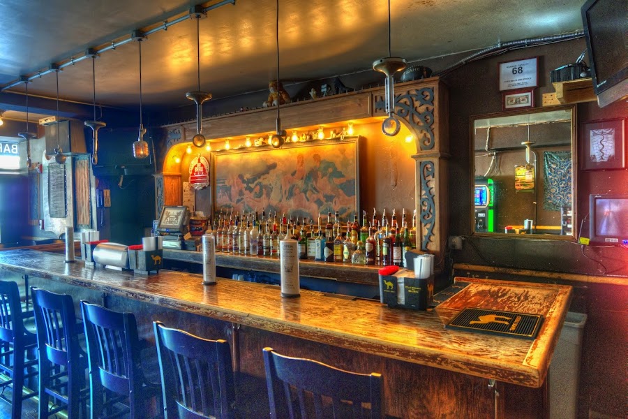 DC9 Nightclub room