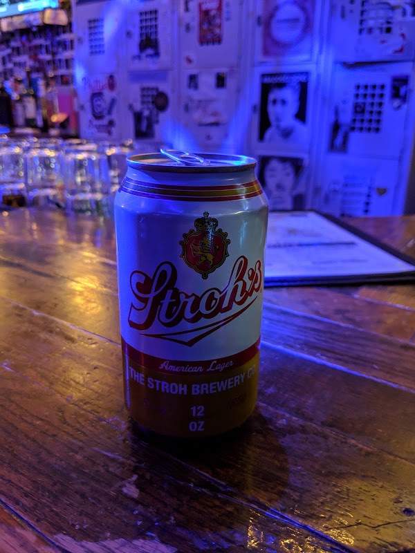 Nellie's Sports Bar