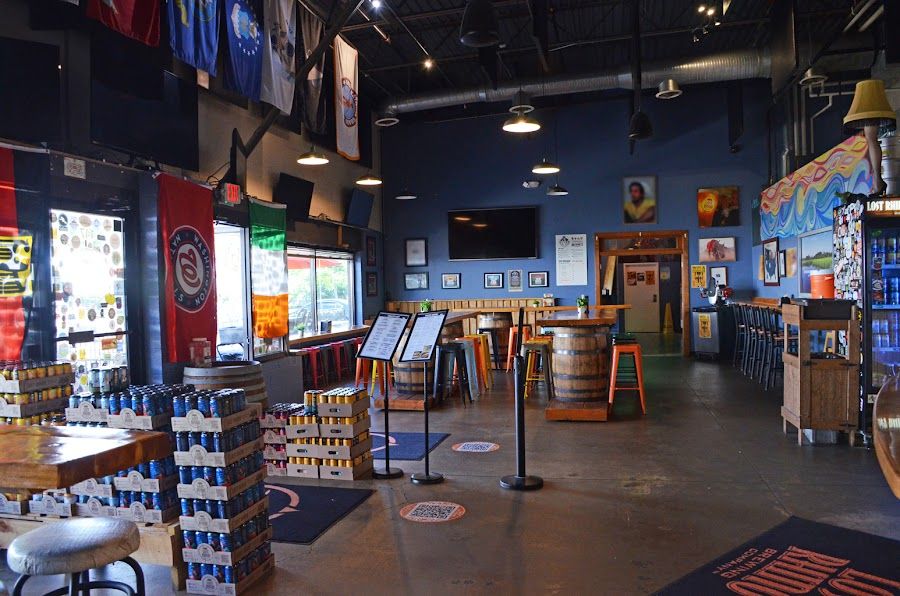 Lost Rhino Brewing Ashburn atmosphere