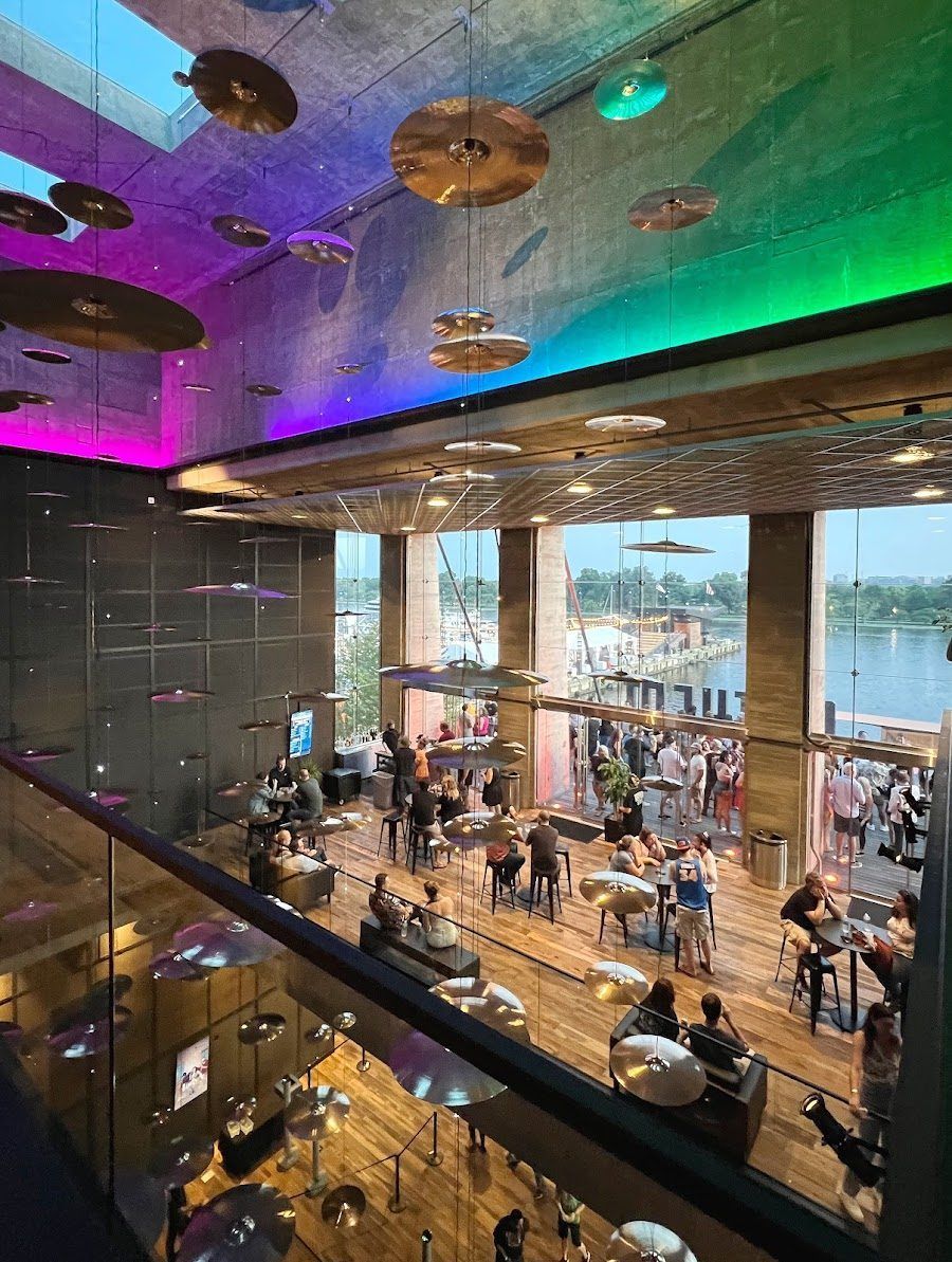 The Anthem Bar The Wharf atmosphere
