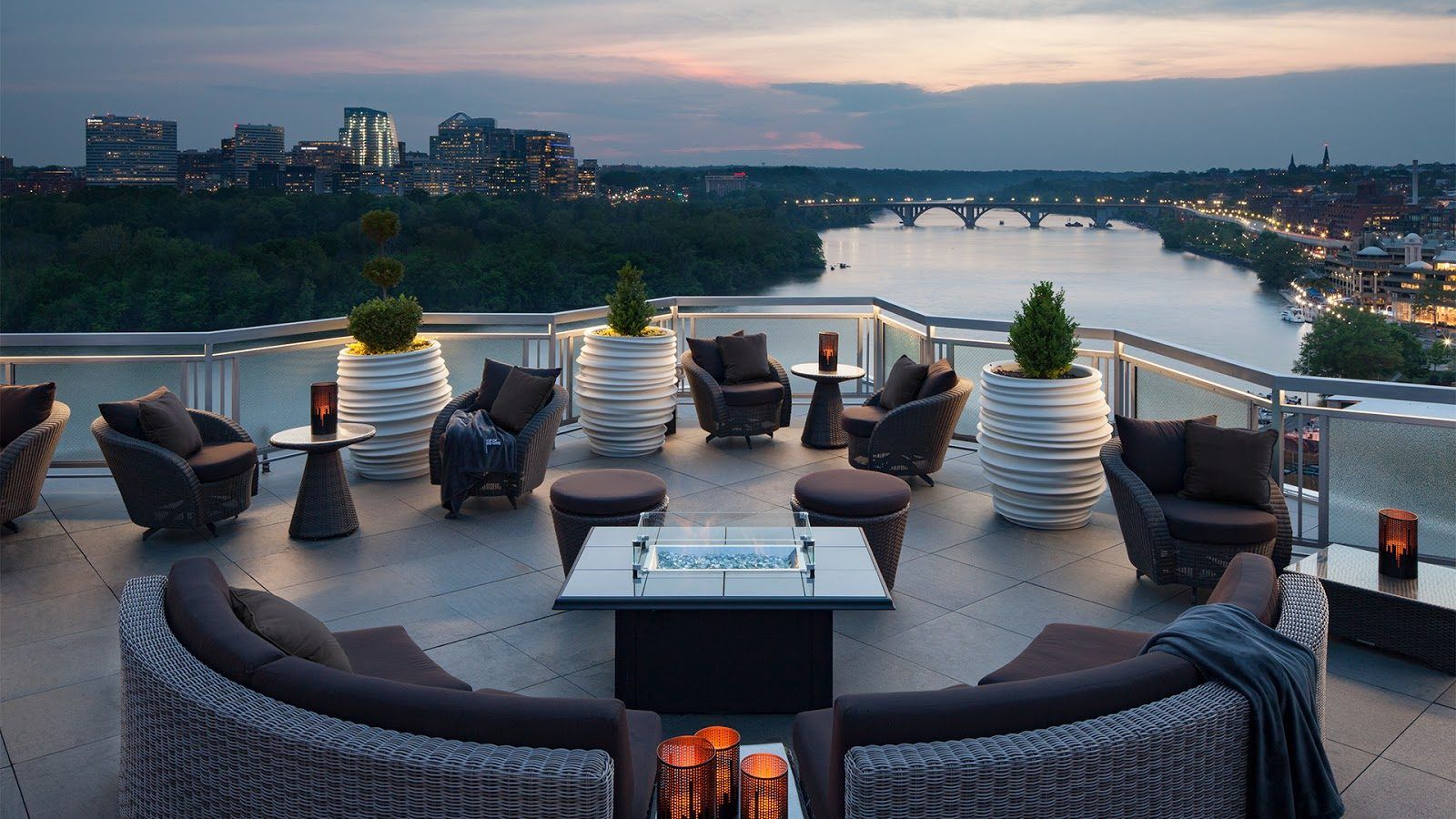 Top of the Gate at Watergate Hotel Washington DC bar interior