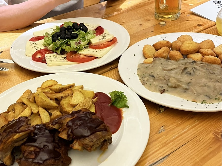 Mali Medo, Zagreb