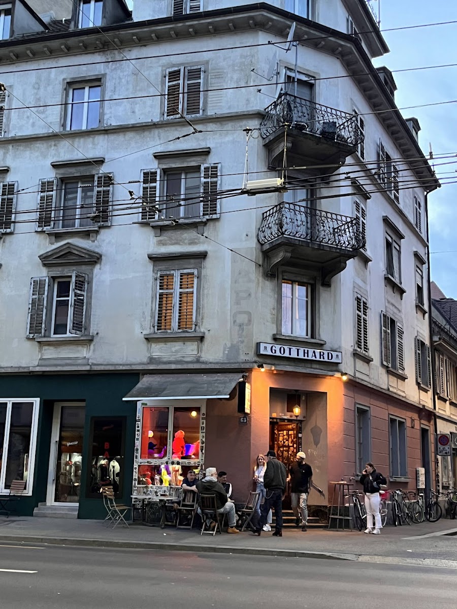 Gotthard Bar, Zurich