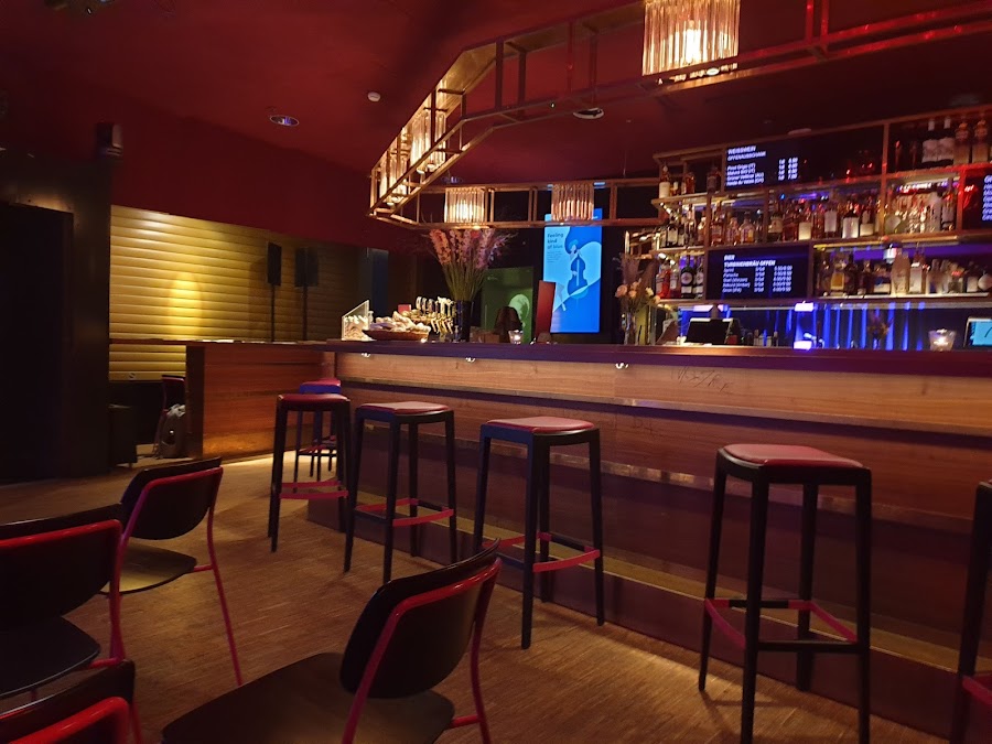 Jazz Baragge live jazz jam stage and bar, Zurich-West interior