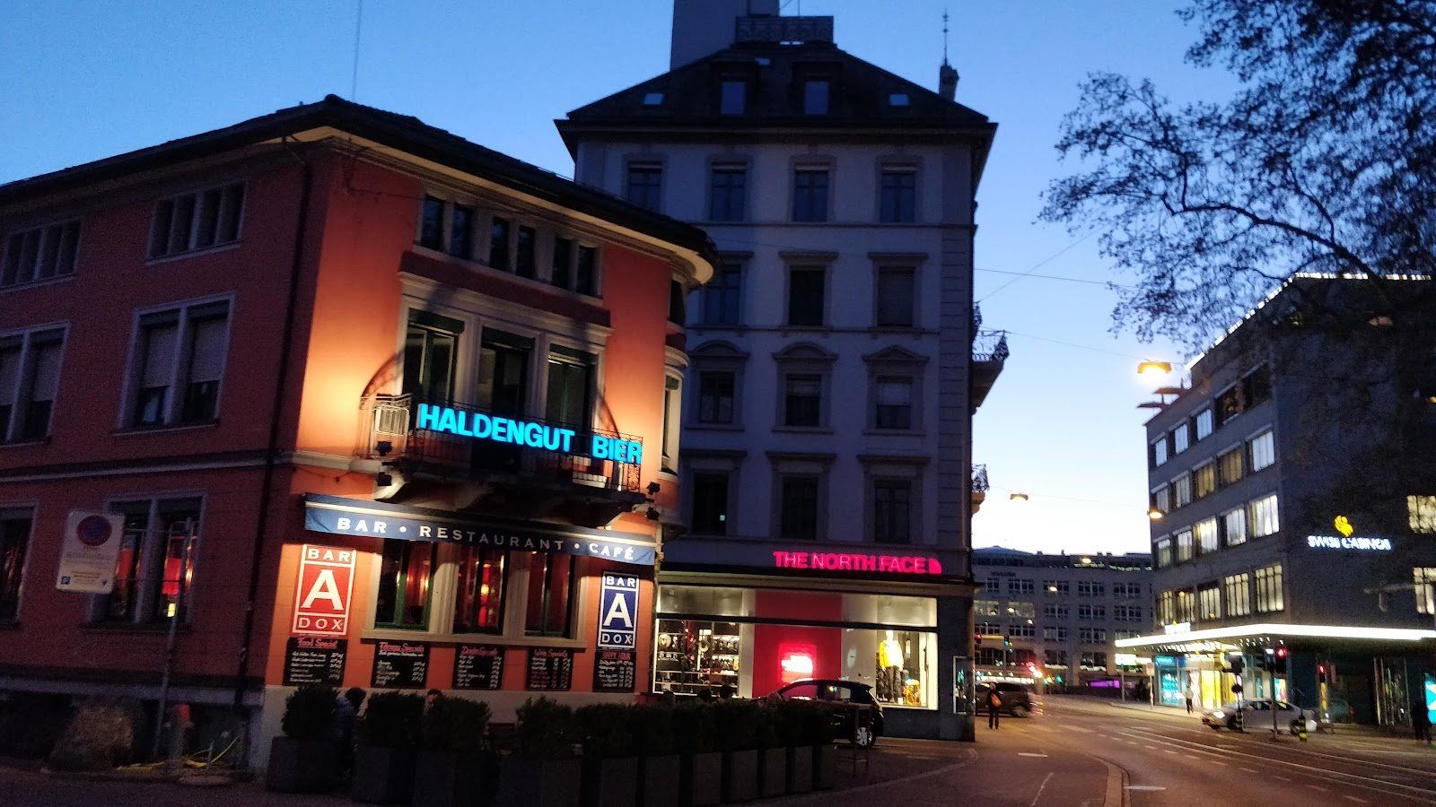 Le Vin in Zurich