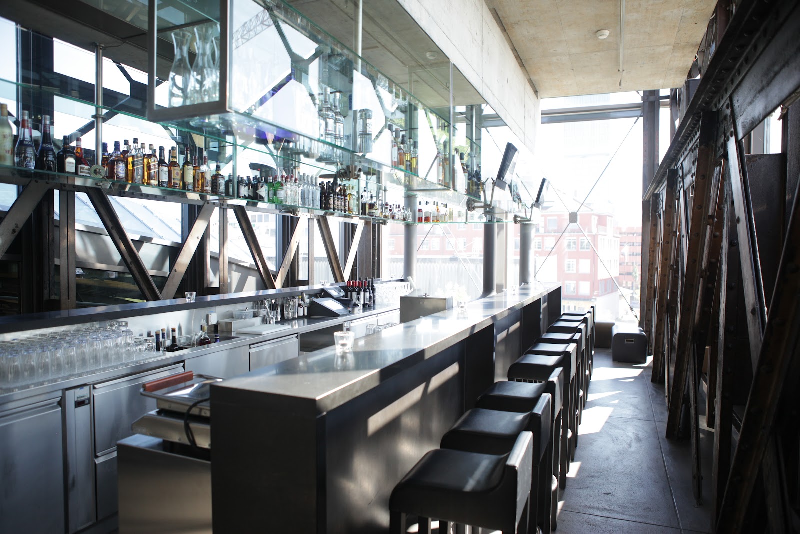 Clouds Bar