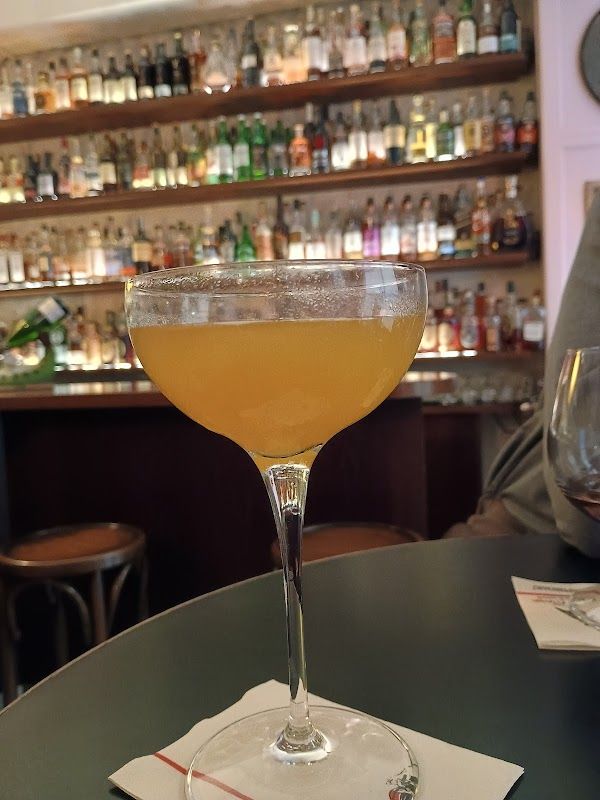 Bar 1842 at Baur au Lac