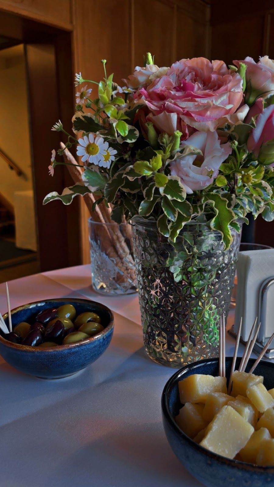 Restaurant Zunfthaus zur Waag Bar bar service