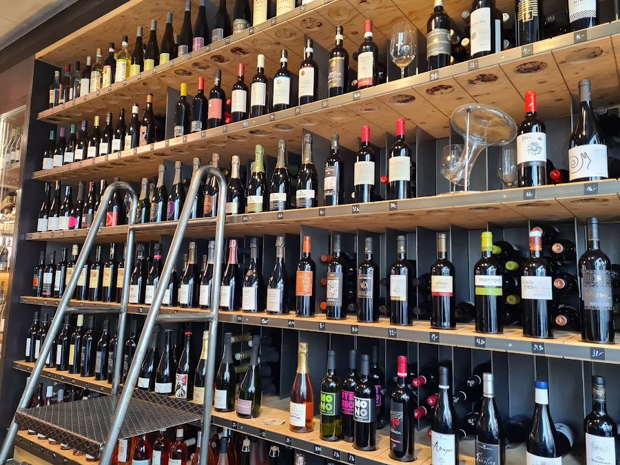 Shelf of bottles at Südhang in Oerlikon Zürich