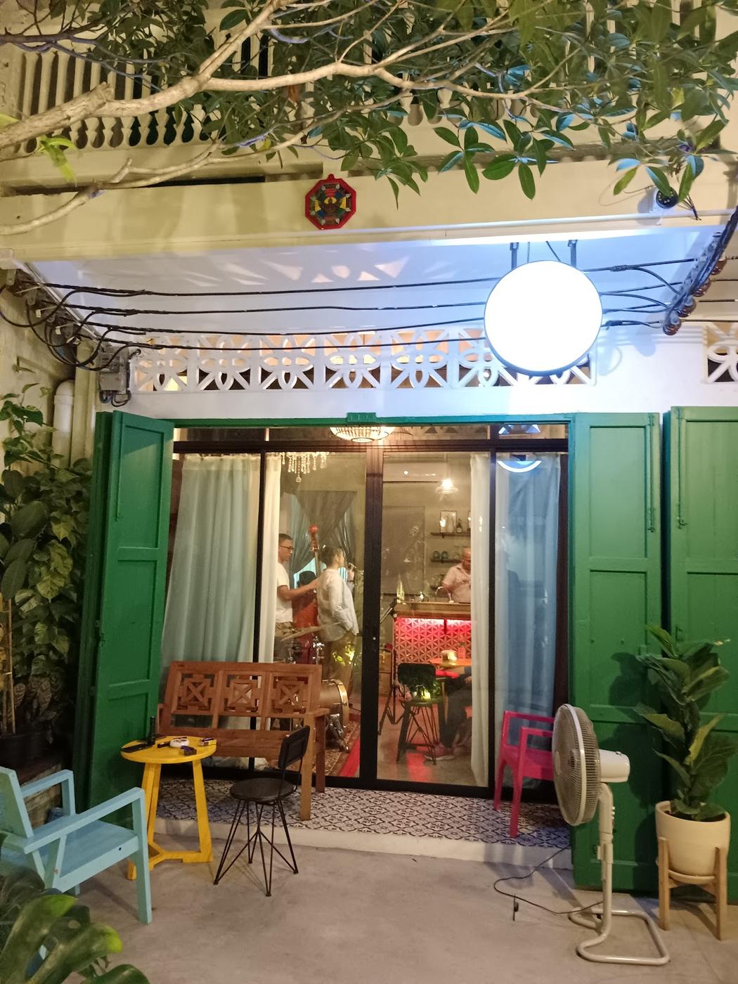 Best live music in Bangkok guide