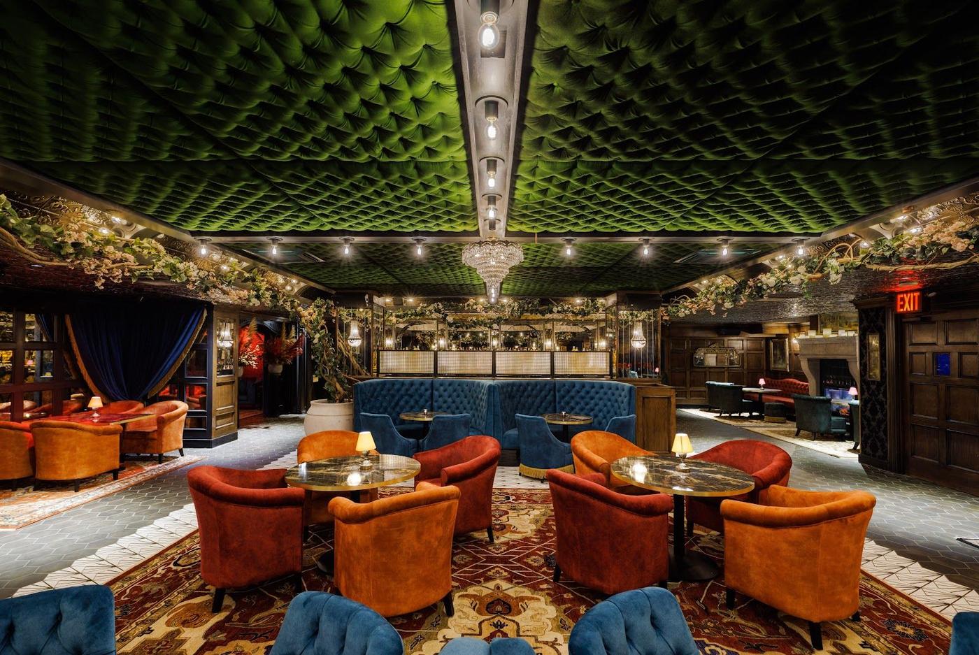 Cocktail Bars by City