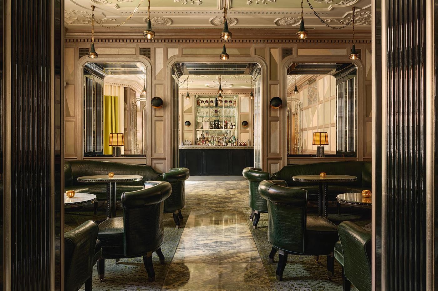 Hotel Bars by City
