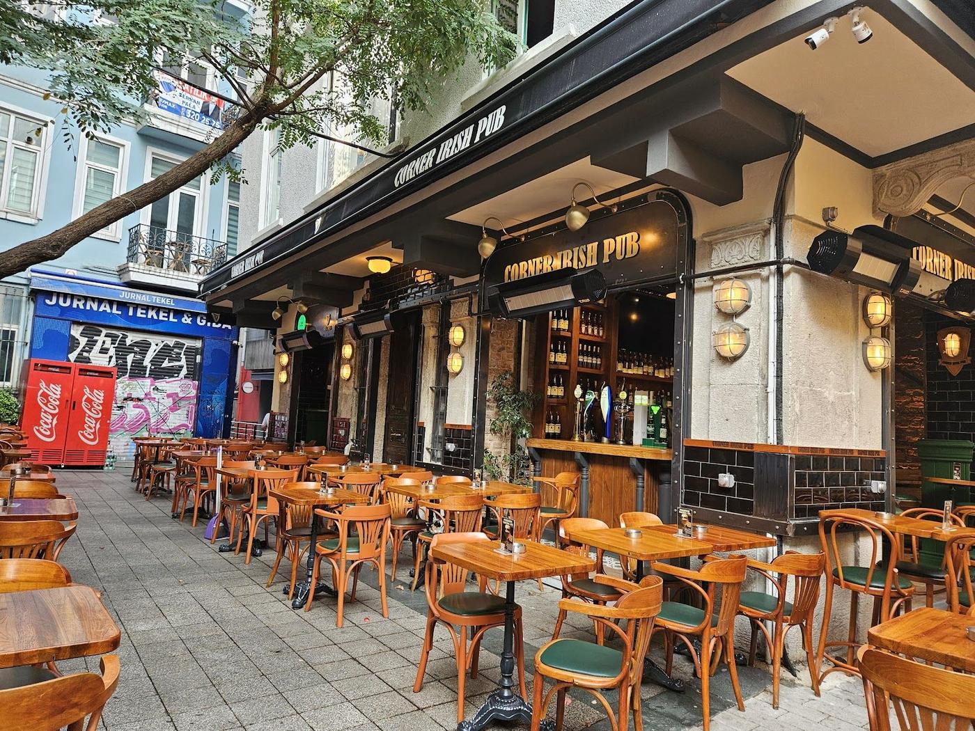 James Joyce Irish Pub